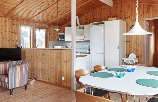4 Person Holiday Home in Store Fuglede - Foto 5