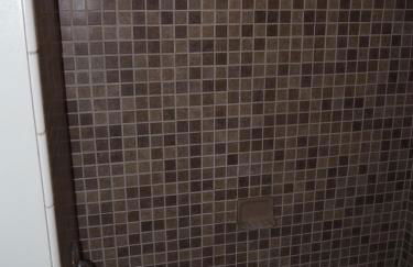 The Cute & Cozy - Lower Apt - Great Location! - Photo 42