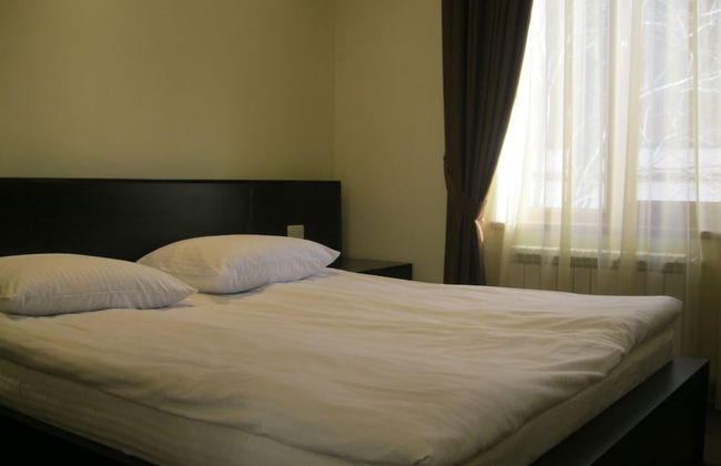 Splendor Resort and Restaurant - Photo 3