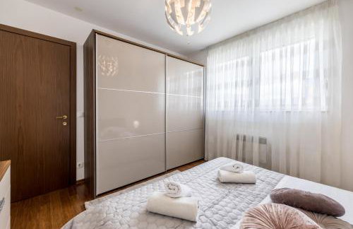 Three Lions Apartment - Photo 17