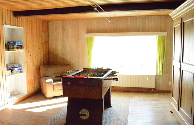 Holiday Home in Viroinval With Sauna - Foto 17