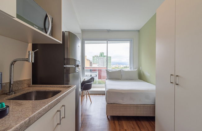 Setin Downtown Praca da Sé by Viva - Prédio completo com piscina perto de estação de metrô no Centro de São Paulo - Foto 3