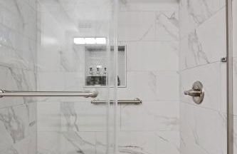 Quiet Comfort in the Big City, Just Steps to the Blue Line apts - Foto 10