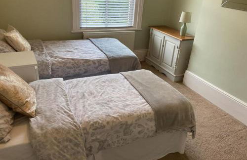 West View, Lakeside, Newby Bridge, 2 mins walk to Lake Windermere, Delightful property with Hot Tub - Foto 9