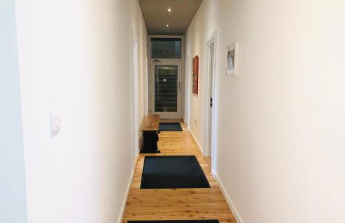 Afan Forest BunkHouse-Fantastic 6 Rooms -Sleeps 23 - Foto 8