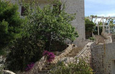 Apartment Tempera - Photo 3