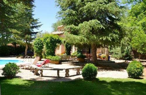 Chalet rural en La Mancha con jardin y piscina privados - Photo 20
