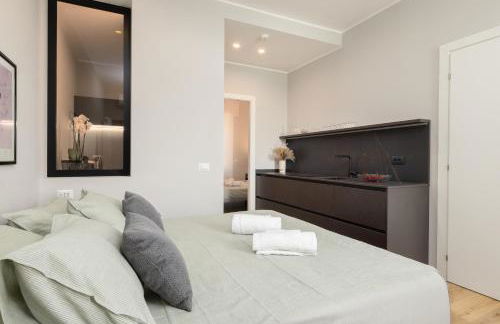 Segrate - Milano Due Appartamento di Lusso con Vista Lago - Photo 26