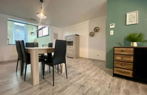 L'Appartement Jebari - Esprit loft Carcassonne proche cité médiéval et aéroport - Foto 14