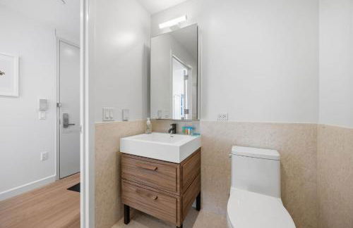 Greenpoint 1 BR w Work Setup by Anyplace - 11752 - Photo 17