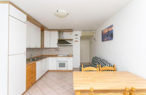 N033 - Numana, bilocale con meraviglioso terrazzo sul mare - Foto 9