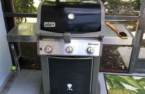 3BR With HUGE 2k sq ft Lanai & Seasonally Heated Pool - Foto 13