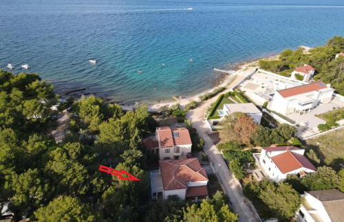 Apartments by the sea Susica, Ugljan - 21389 - Photo 2