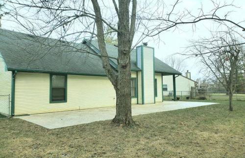 Cozy Indy Home - Foto 19