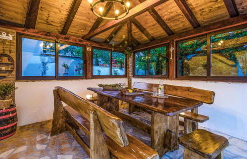 Three-Bedroom Holiday Home In Brstanovo - Foto 9