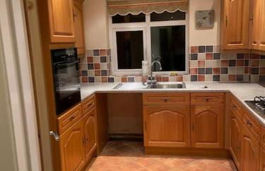 Whole House In Northampton - Photo 38