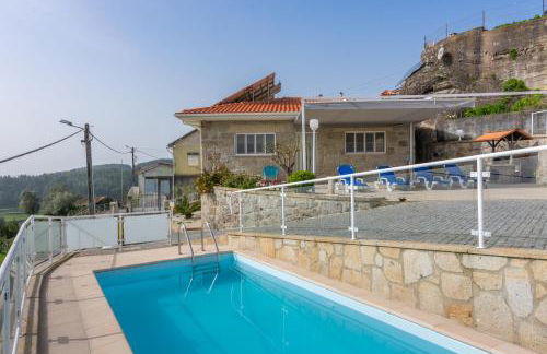 Casa do Alto do Vez - Foto 1