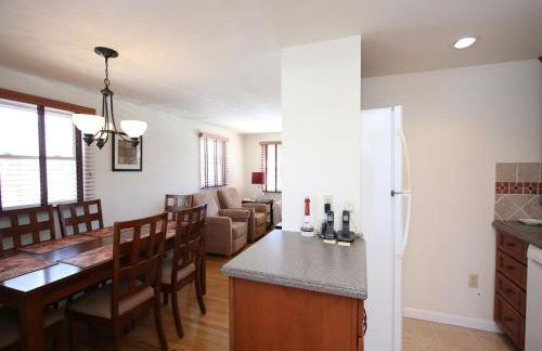 Bay Side Cape In Desirable Surf City Lbi - 4 Bedroom 2 Bath With Private Yard - Foto 6