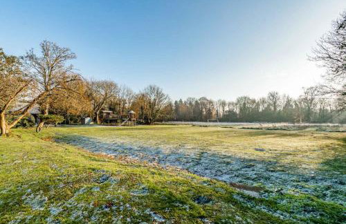 Bressingham Lodge by Leap Escapes - Photo 22