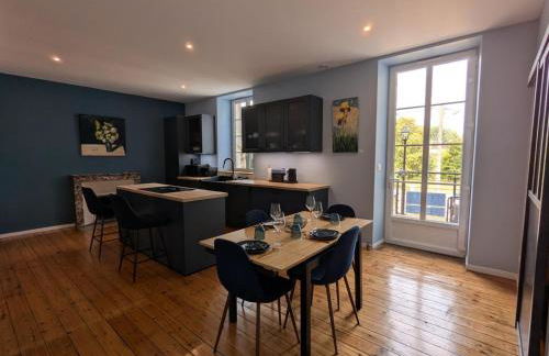 Charmante maison XIXe sur Jarnac avec 3 chambres, cour privative & parking - FR-1-653-280 - Foto 13