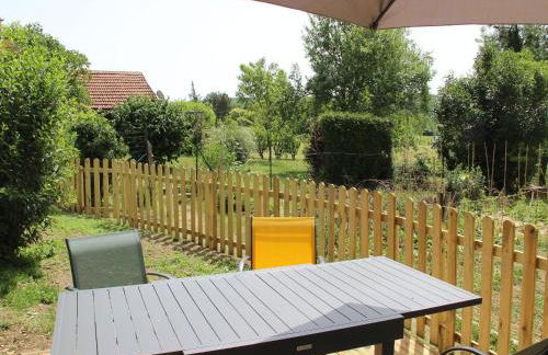 Gîte familial rénové avec jardin au cœur de la Vallée de la Saône - FR-1-583-467 - Foto 17