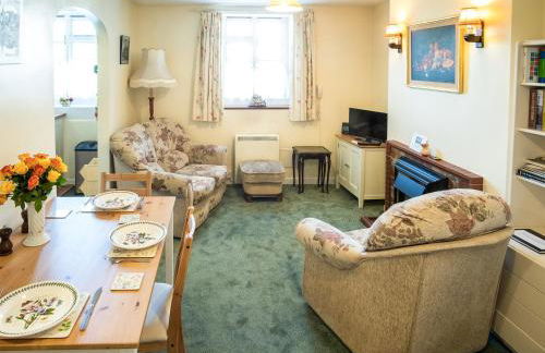 Columbine Cottage - Photo 2