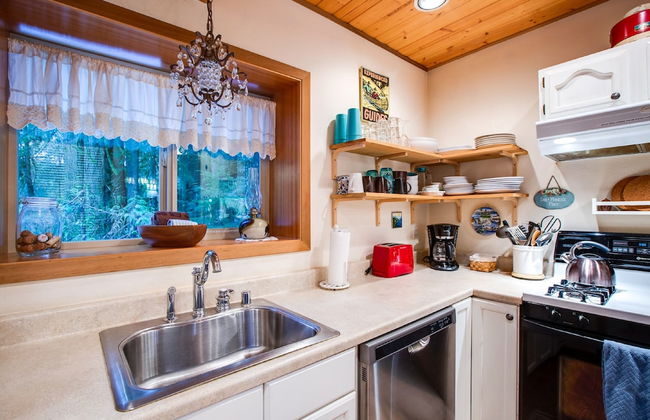 04SL - Hot Tub - BBQ - Pets OK - Sleeps 5 - Foto 6