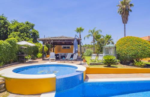 Cubo's Casa Rural La Aldaba Family 10 PAX - Photo 9