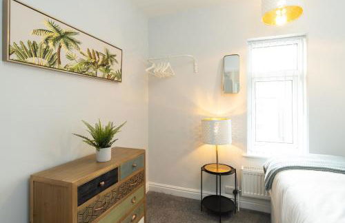 Heath House - Photo 5