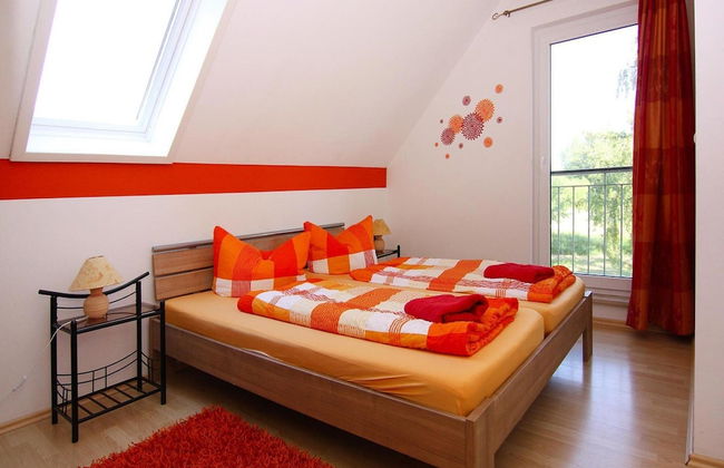 Doppelhaushaelfte am Hafen von Neuendorf - Foto 2