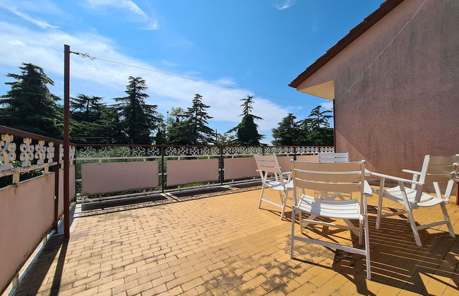 Apartment 930 - Photo 17