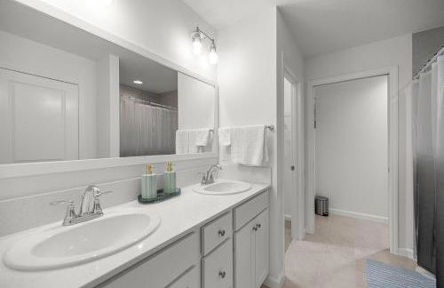 Cozy 2BR Near Eastport Town Square & Middleton - Foto 2