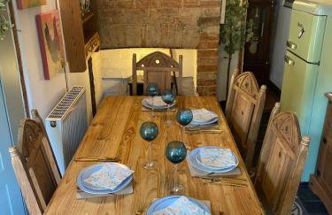 Cosy 18th Century Thatched Country Cottage - 3 bed - Foto 40