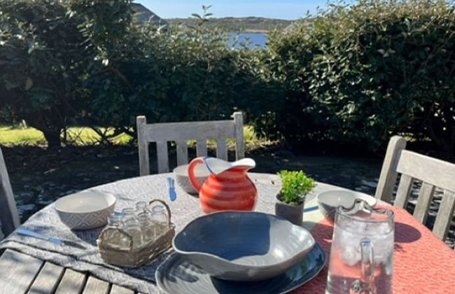 Detached Cottage Overlooking Lake in Connemara - Foto 7