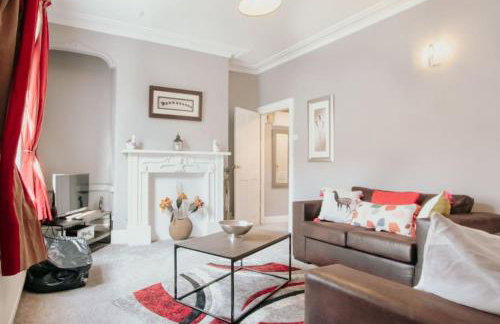 Halifax Town House - Cosy - Sleeps 5 - Foto 5