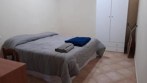 2 Bedroom, 1 Bath apartment near the sea - Foto 4, towels, wardrobe