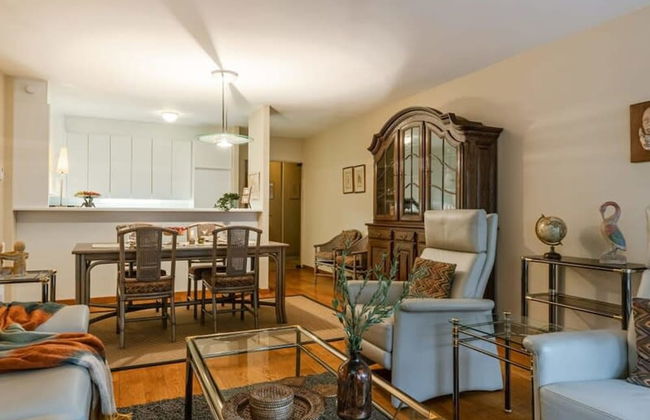 Authentic Apartment With Terraces and Parking - Photo 12