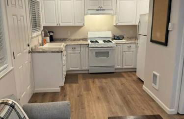 Private Cozy Retreat near Downtown Salinas! - Foto 6