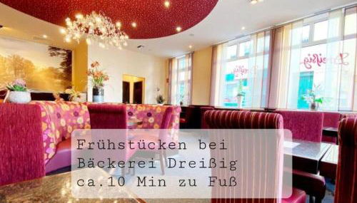 Moderne Ferienwohnung,Sauna im Haus, Parkplatz Hunde willkommen, nahe Schloss, Waldeisenbahn, Hermansbad, UNESCO Geopark, nahe polnischer Markt, Top Lage für Ausflugsziele zum Wandern oder Radfahren - Foto 3