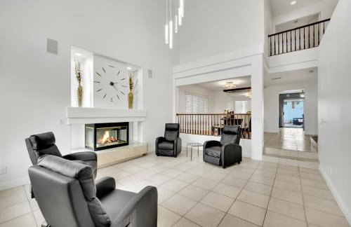 Spacious 6-bedroom house in Las Vegas - Photo 26