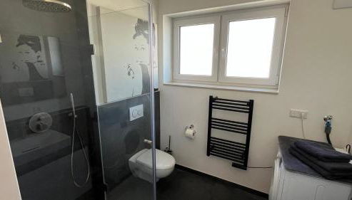 Neue und modische Wohnung im Duisburger Süden - Foto 5