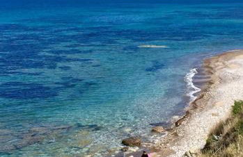 Sfondo Blu Villa sul mare - Foto 14