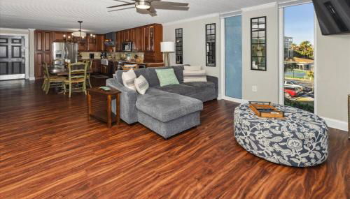 Dolphin Point 305b 2 Bedroom Condo by RedAwning - Foto 5