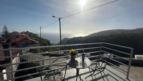 Isabela House - Photo 3