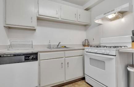 PP 2114 Professional 2br apt, Near Hospitals - Foto 6