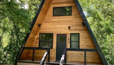 Ozark Retreat-Black Walnut Bungalow - Foto 2