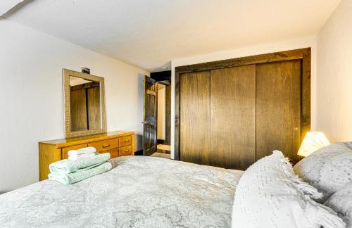 11 Mi to Sugarbush Eclectic Ski House with Hot Tub! - Foto 25