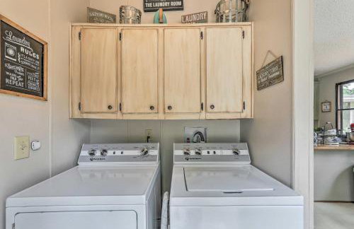 Lakeside Living Sparta Retreat with Game Room! - Foto 10