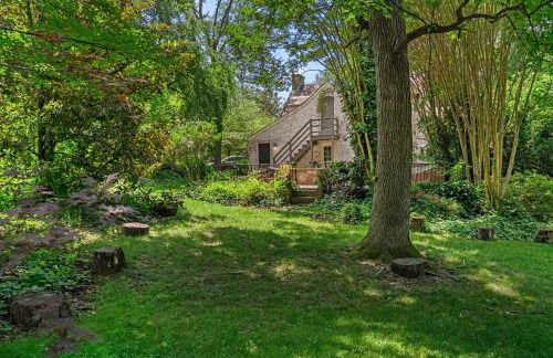7BR Historic Estate Private Yard Near DC and Old Town - Vassar - Foto 40
