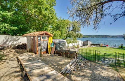 Waterfront Deck with Fire Pit Lake Spokane Gem! - Foto 22